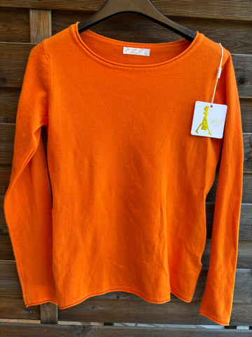 Pull léger orange